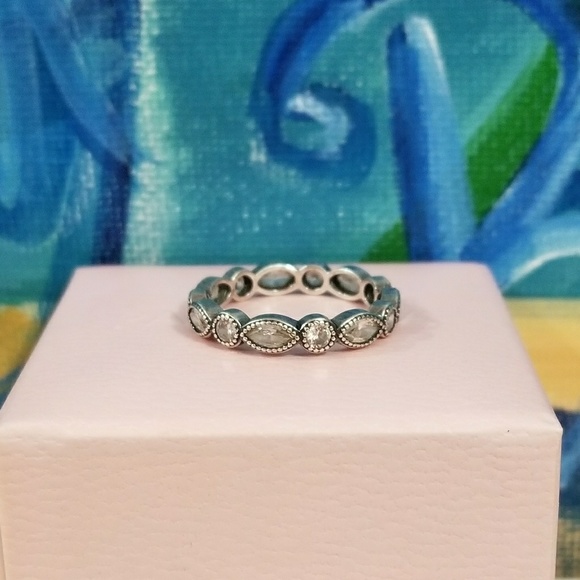 Pandora Jewelry - 🎀 PANDORA Ring 🎀